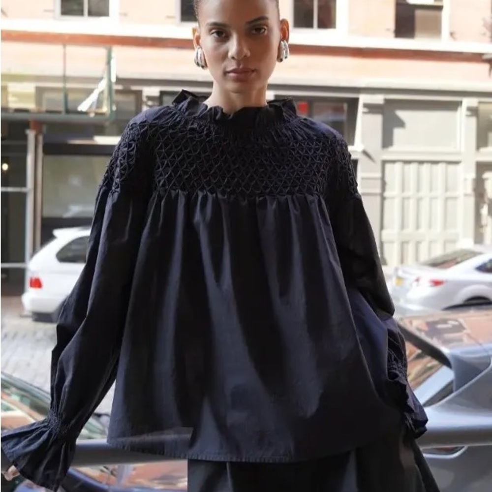 Merlette black top - Picture 3 of 4